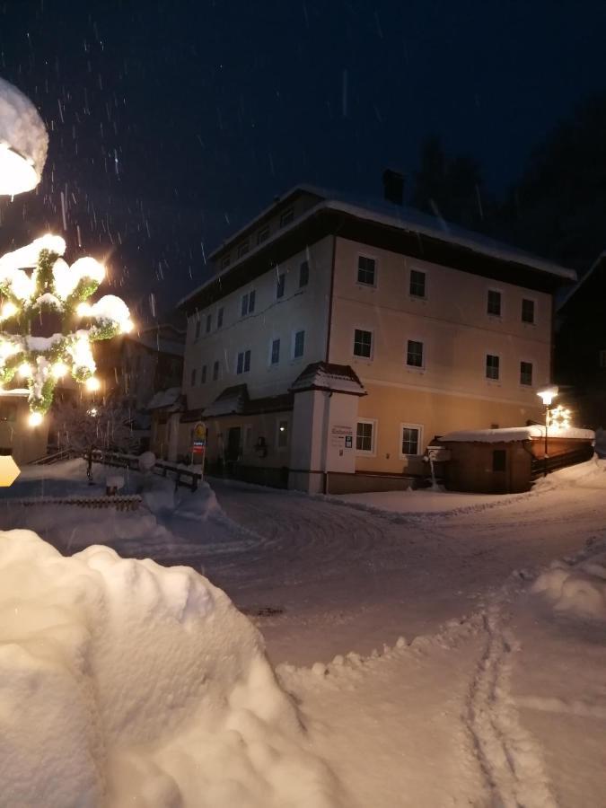 Hotel Kirchenwirt Bad Kleinkirchheim Dış mekan fotoğraf