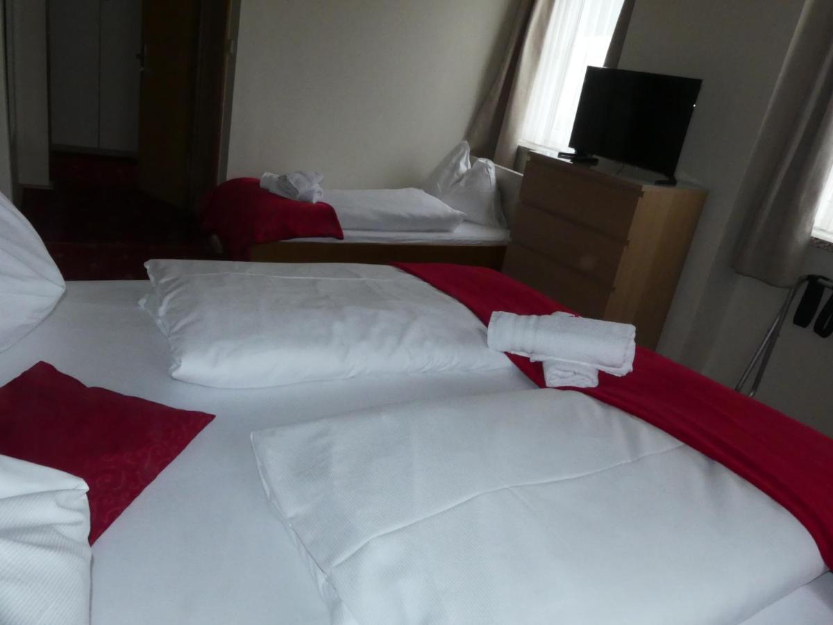 Hotel Kirchenwirt Bad Kleinkirchheim Dış mekan fotoğraf