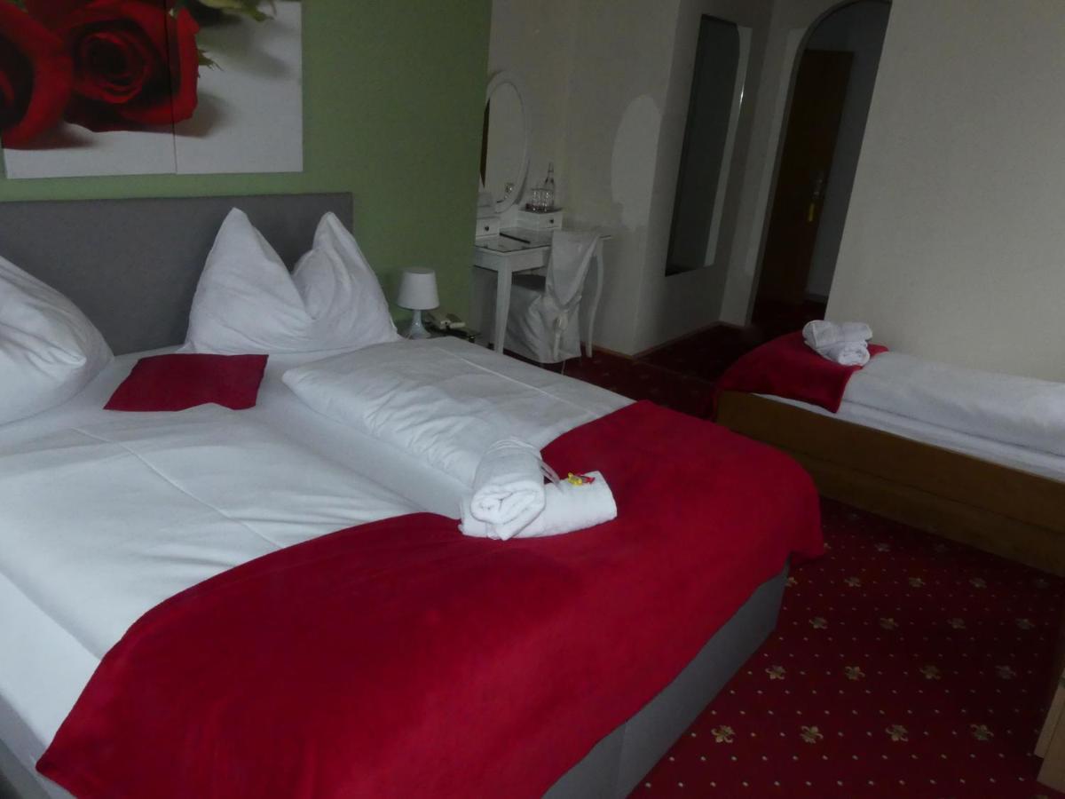 Hotel Kirchenwirt Bad Kleinkirchheim Dış mekan fotoğraf
