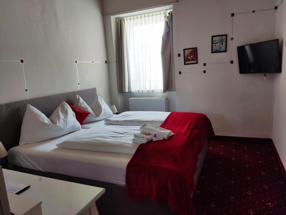 Hotel Kirchenwirt Bad Kleinkirchheim Dış mekan fotoğraf