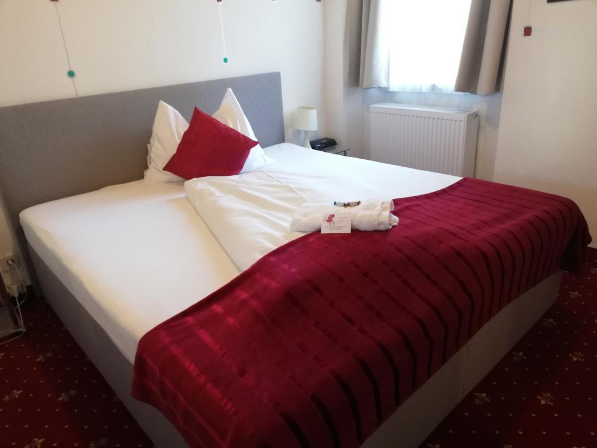 Hotel Kirchenwirt Bad Kleinkirchheim Dış mekan fotoğraf