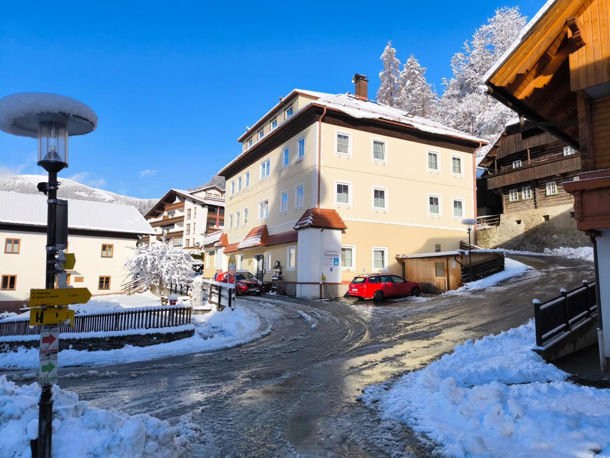 Hotel Kirchenwirt Bad Kleinkirchheim Dış mekan fotoğraf