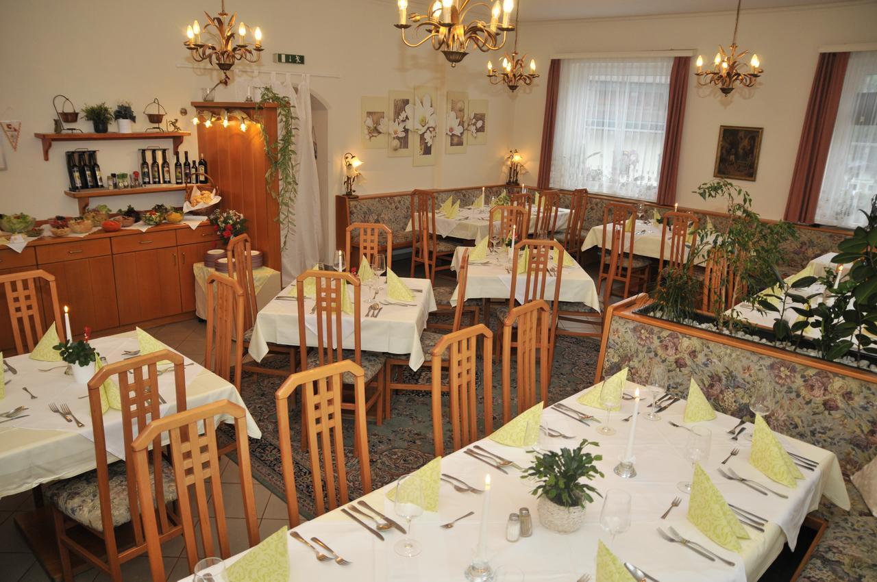 Hotel Kirchenwirt Bad Kleinkirchheim Dış mekan fotoğraf